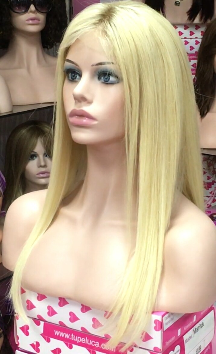 Peluca natural INMACULADA fleco largo  color 613 raiz 7 TOP TUL transparente efecto piel