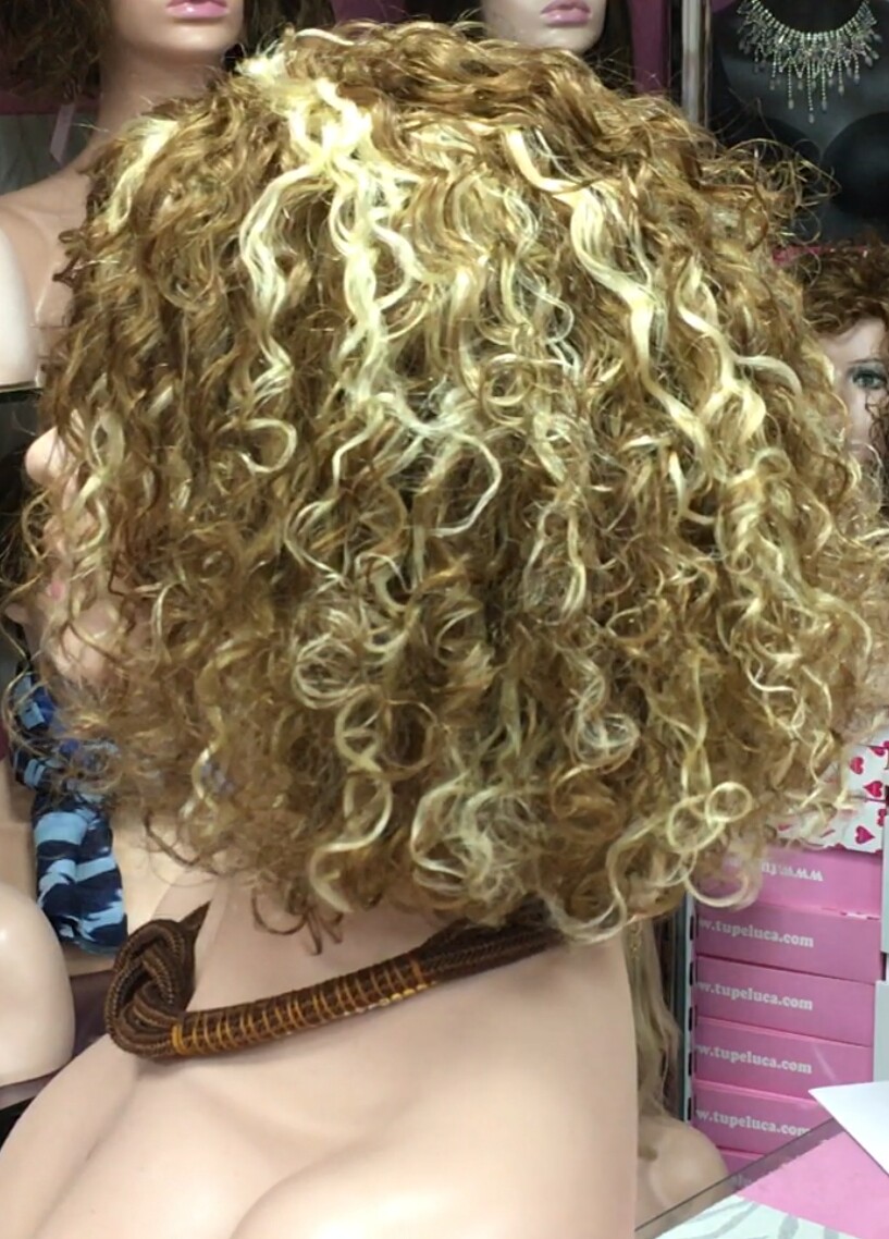 Peluca rizada PELO natural NINONA color 8BH613 maquina