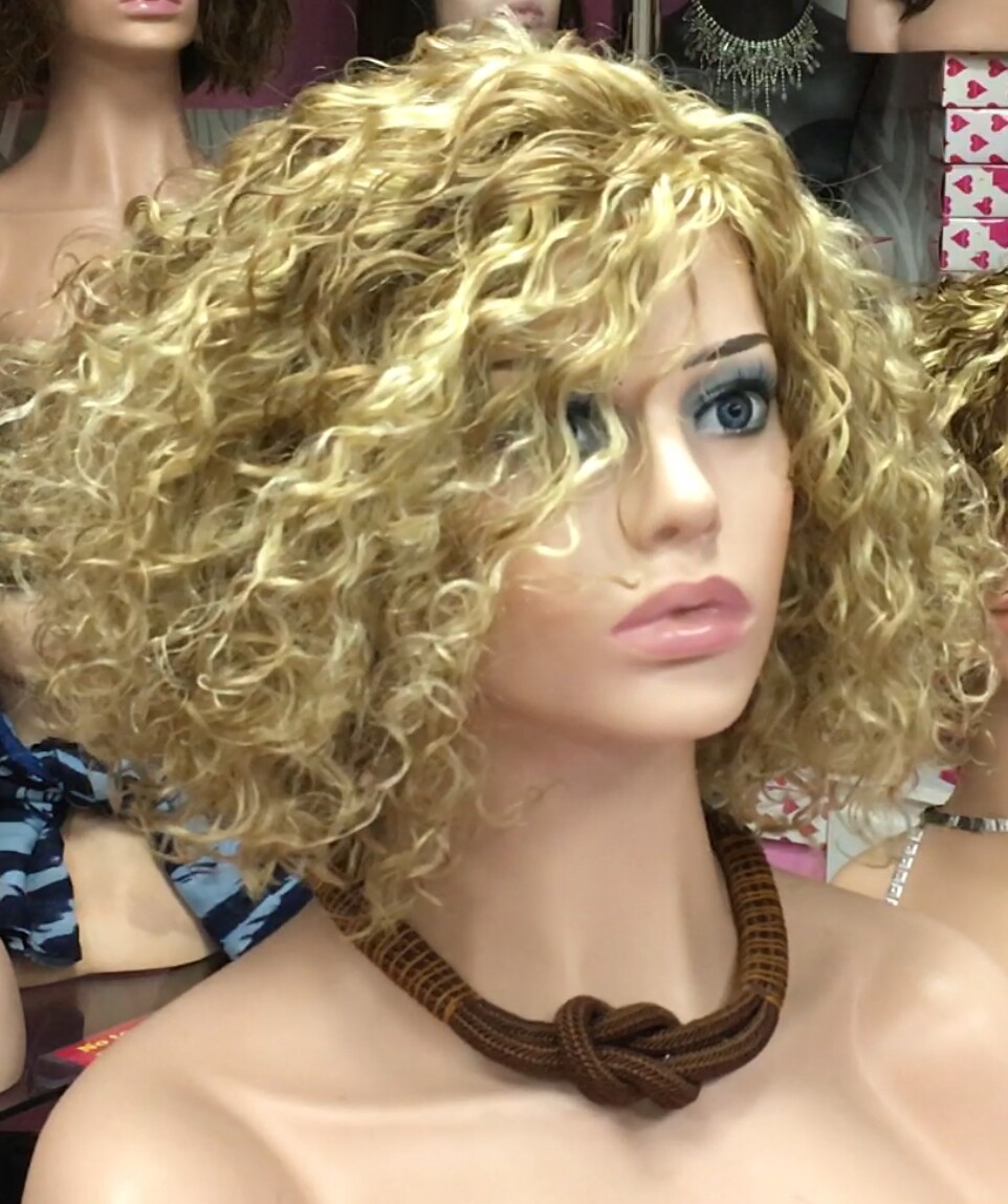 Peluca rizada PELO natural NINONA color 16H613 maquina