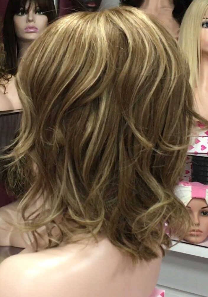 Peluca natural CECILIS ONDA RAYA TUL color 4H18H8H613