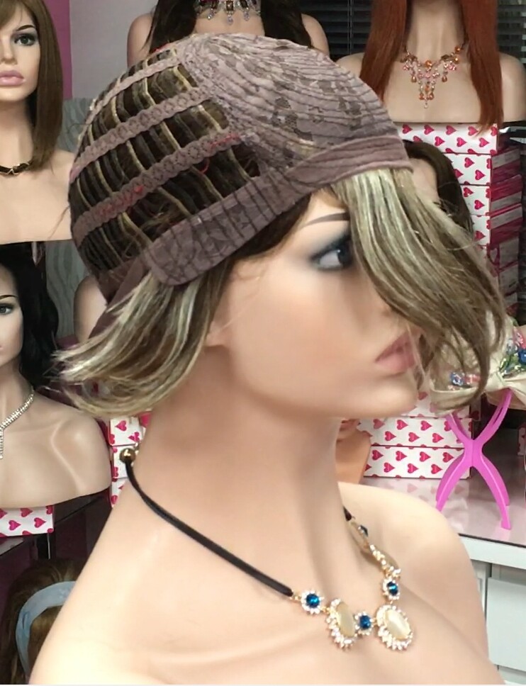 Peluca natural CATALINA color 5h16h5 confecc. maquina