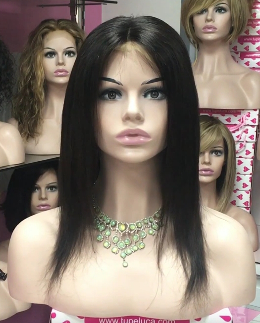 Peluca cabello natural modelo Clara color 2 con RAYA DE TUL transparente