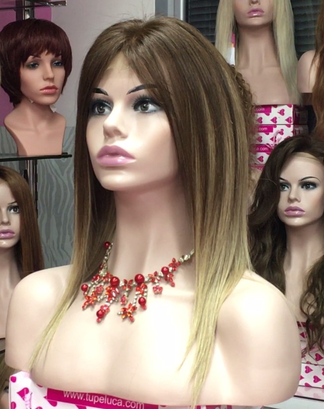 Peluca natural CLARA color 6R18 Raya de Tul
