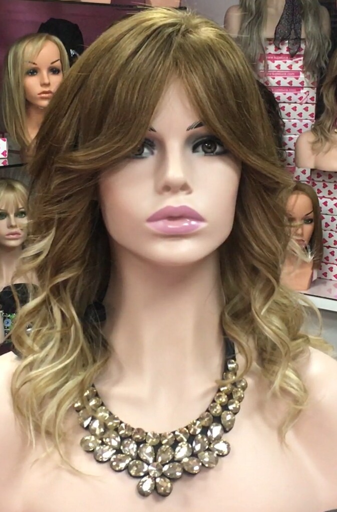 Peluca natural CLARIS- ONDAS color 8T18 Raya de tul