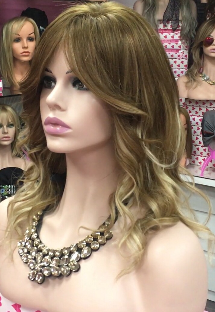 Peluca natural CLARIS- ONDAS color 8T18 Raya de tul
