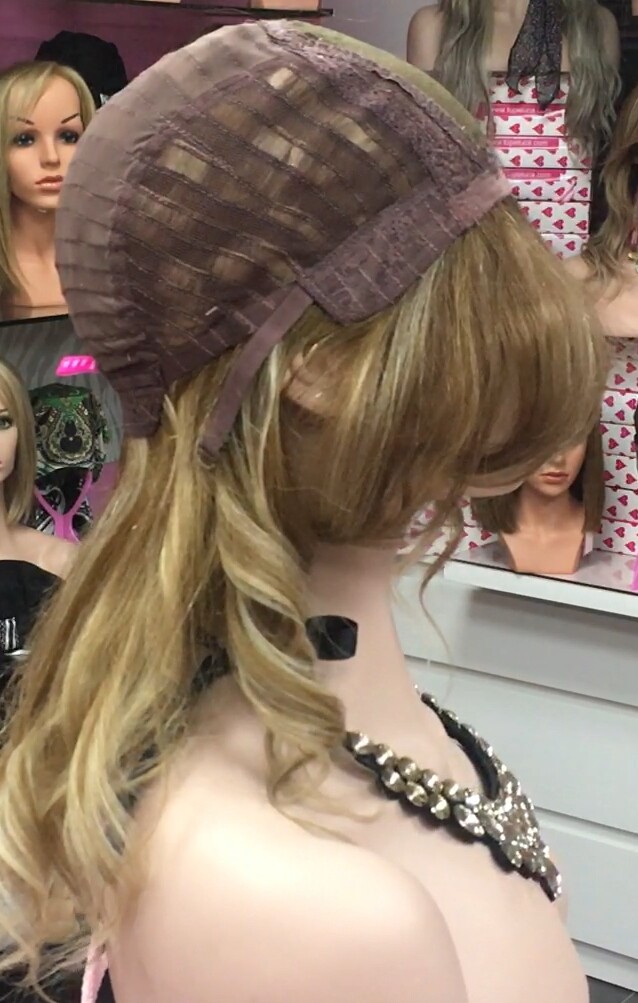 Peluca natural CLARIS- ONDAS color 8T18 Raya de tul