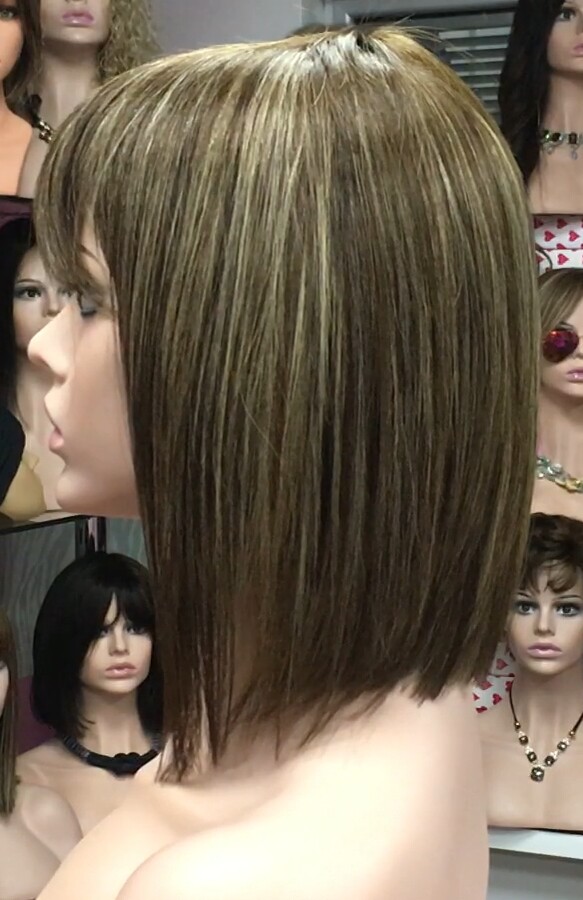 Peluca natural CLEO color 5h8h613 confecc. MAQUINA