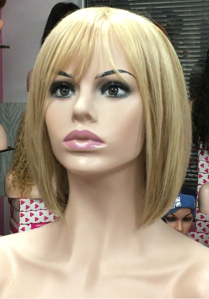 Peluca natural CLEO color 16h613h8h613 MAQUINA