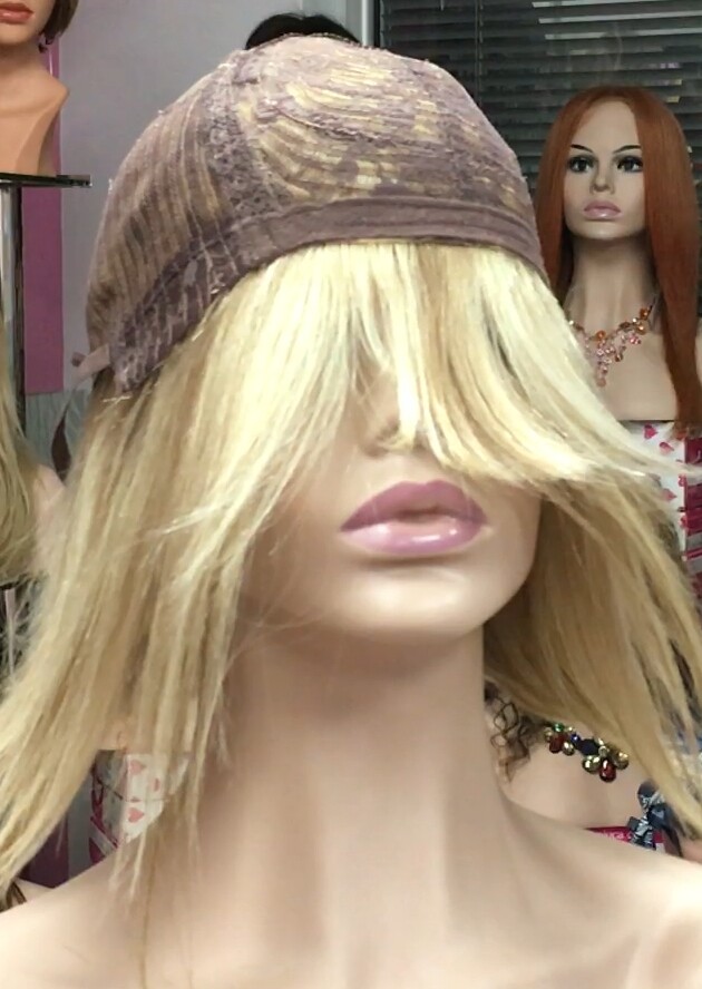 Peluca natural CLEO color 16h613h8h613 MAQUINA