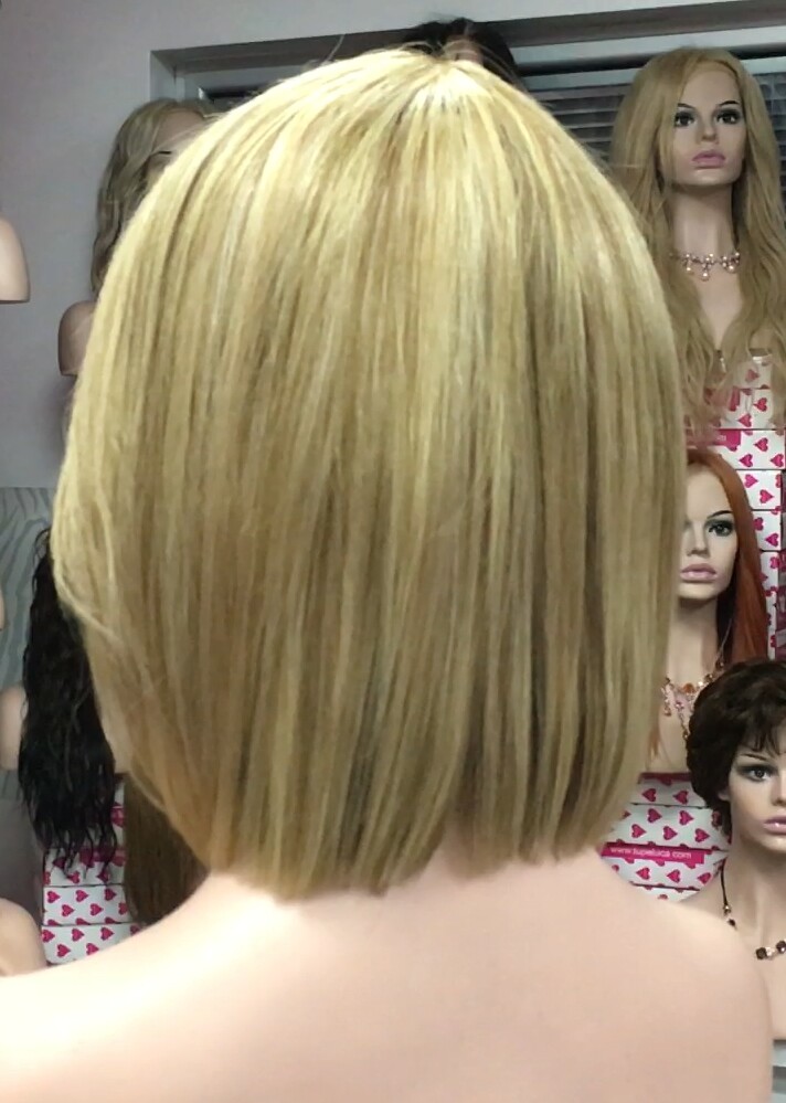 Peluca cabello natural Cleo color 16h8h613 Conf.Maquina
