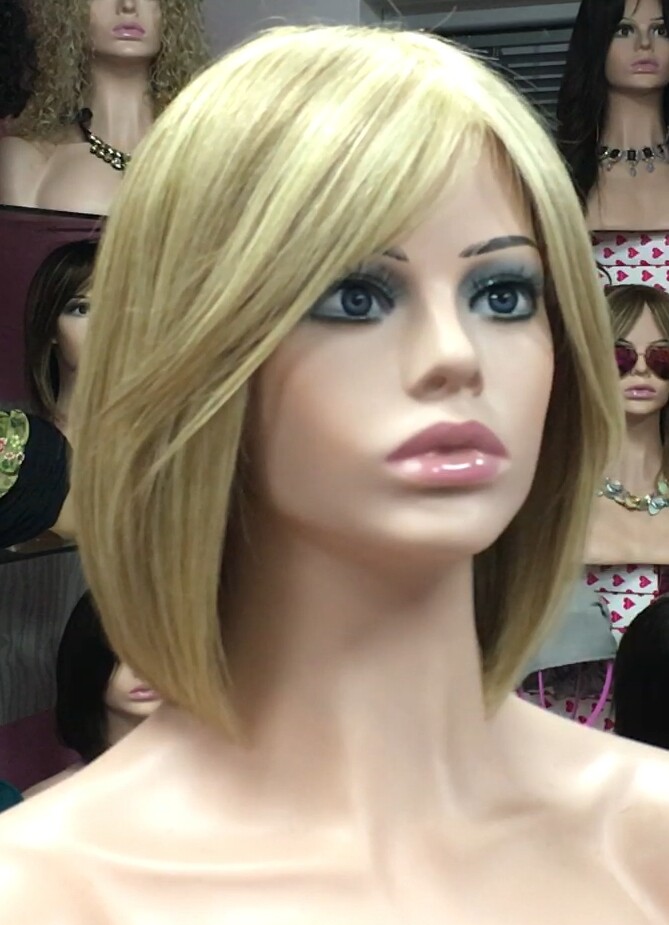 Peluca cabello natural Cleo color 16h8h613 Conf.Maquina