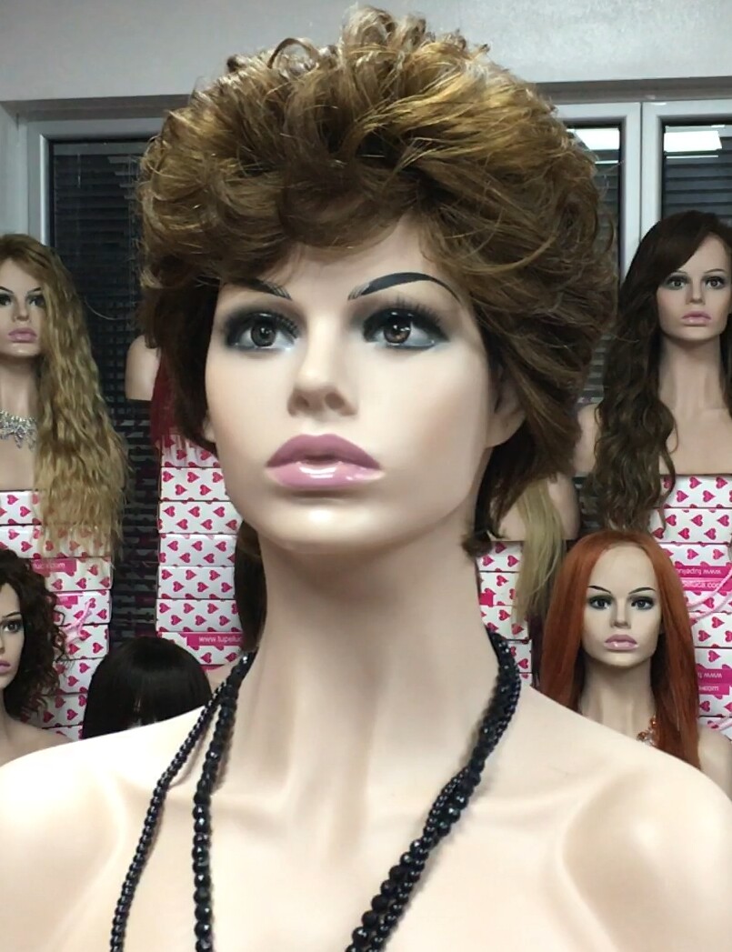 Peluca natural NELA color 5 cabello humano***