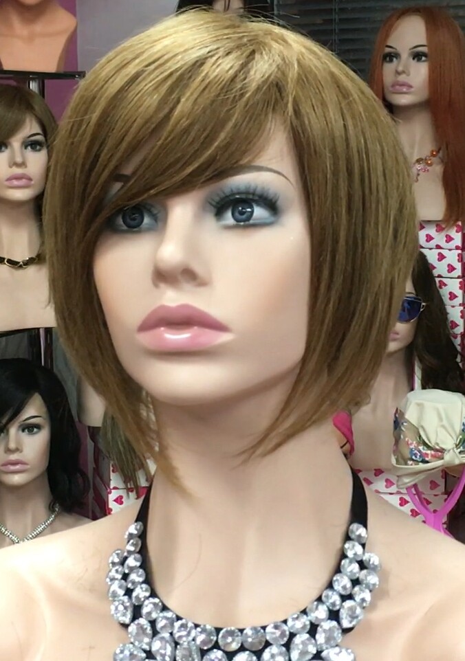 Peluca natural ISABELLA color 8 conf. maquina