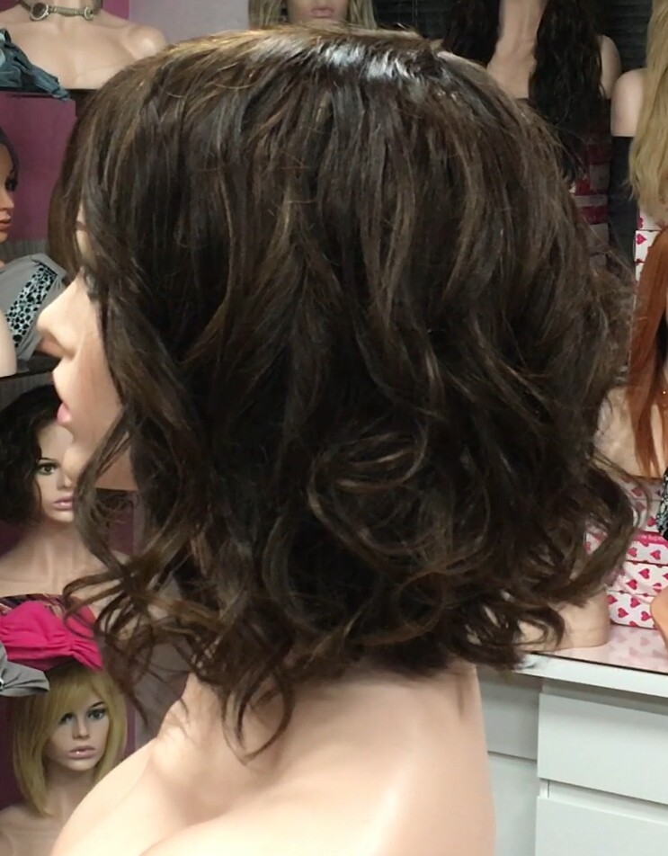Peluca natural MELANIA ONDAS color 2/5 confeccionada a maquina
