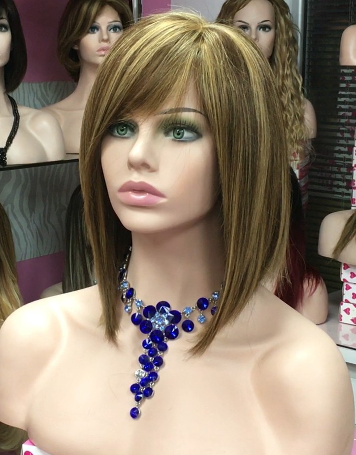 Peluca natural mod. MELANIA confeccion RAYA MEDIO TUL color 5H27