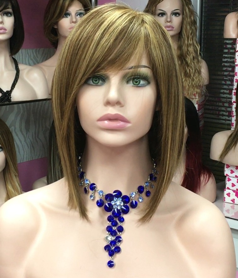 Peluca natural mod. MELANIA confeccion RAYA MEDIO TUL color 5H27