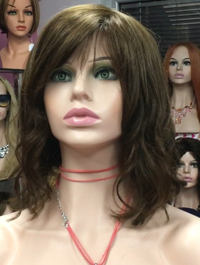 Peluca natural MELANIA ONDAS color 6 confeccionada a maquina