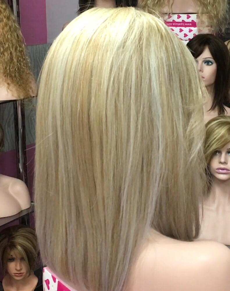 Peluca natural Melisa color 18h613.plata TOP de tul transparente efecto piel