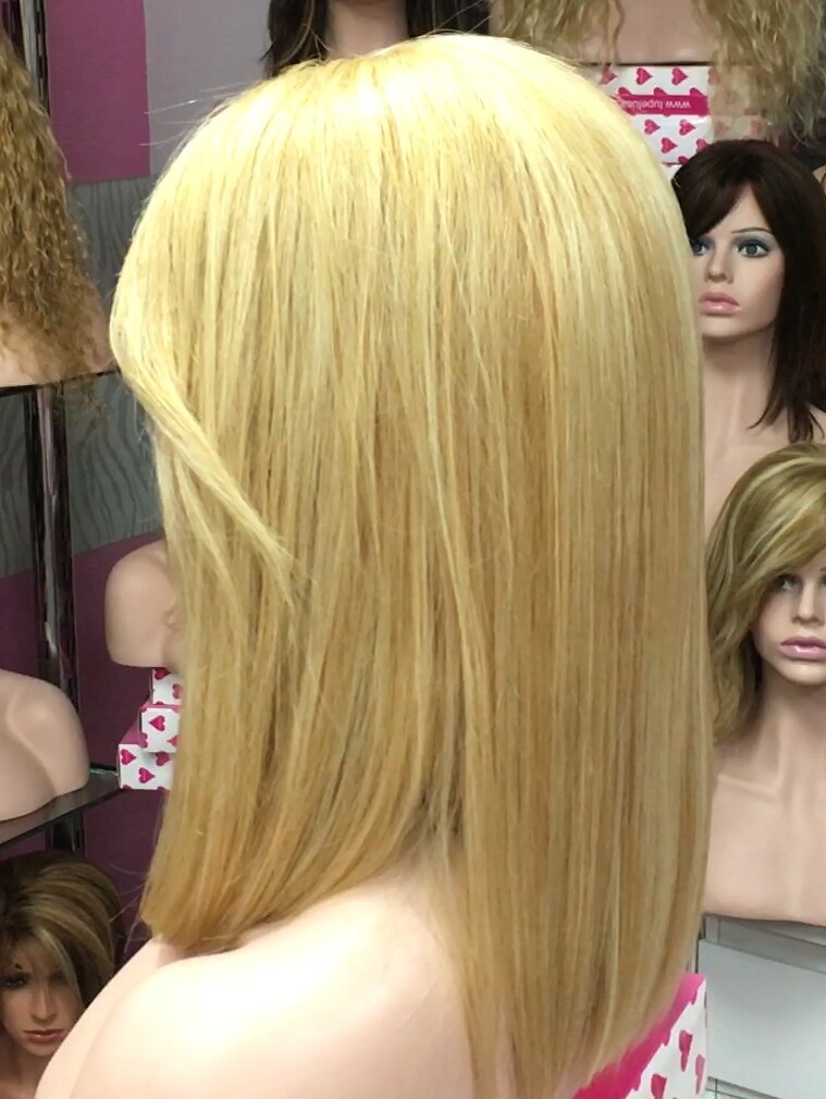Peluca natural Melisa color 18h613 TOP de tul transparente efecto piel