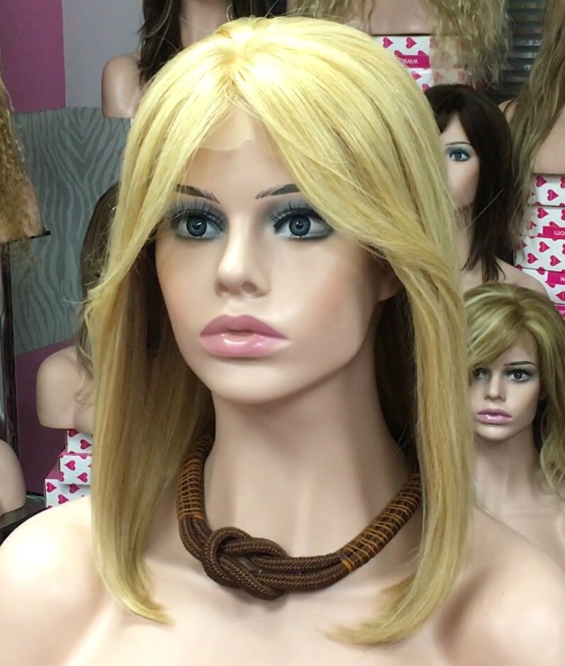 Peluca natural Melisa color 18h613 TOP de tul transparente efecto piel