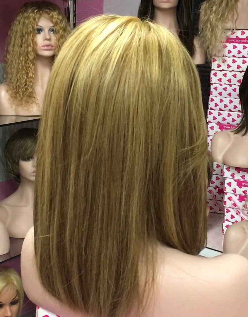 Peluca natural Melisa color 10H27-TOP de tul transparente efecto piel