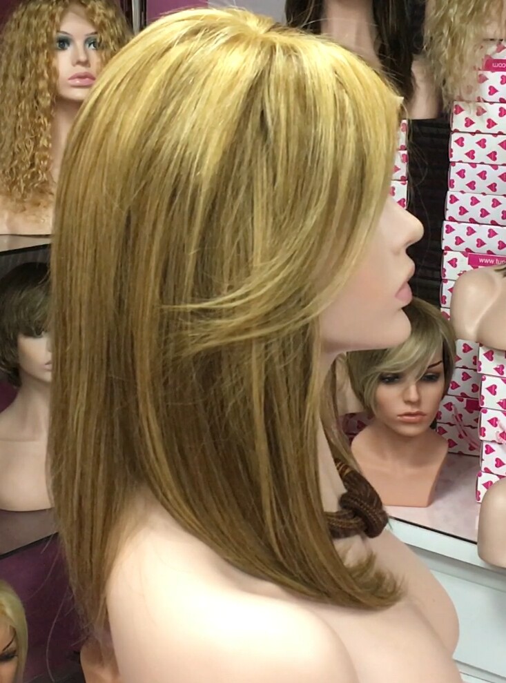Peluca natural Melisa color 10H27-TOP de tul transparente efecto piel