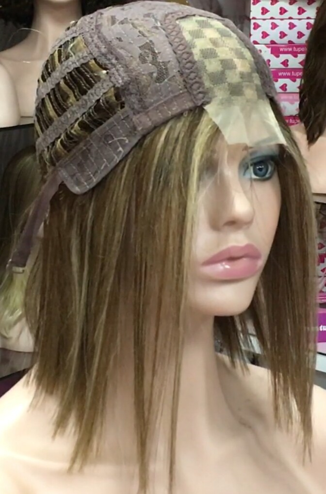 Peluca natural Minauti color 4h18 RAYA de TUL transperrente efecto piel