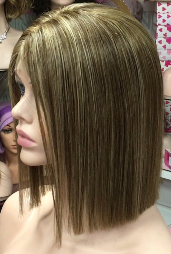 Peluca natural Minauti color 4h18 RAYA de TUL transperrente efecto piel