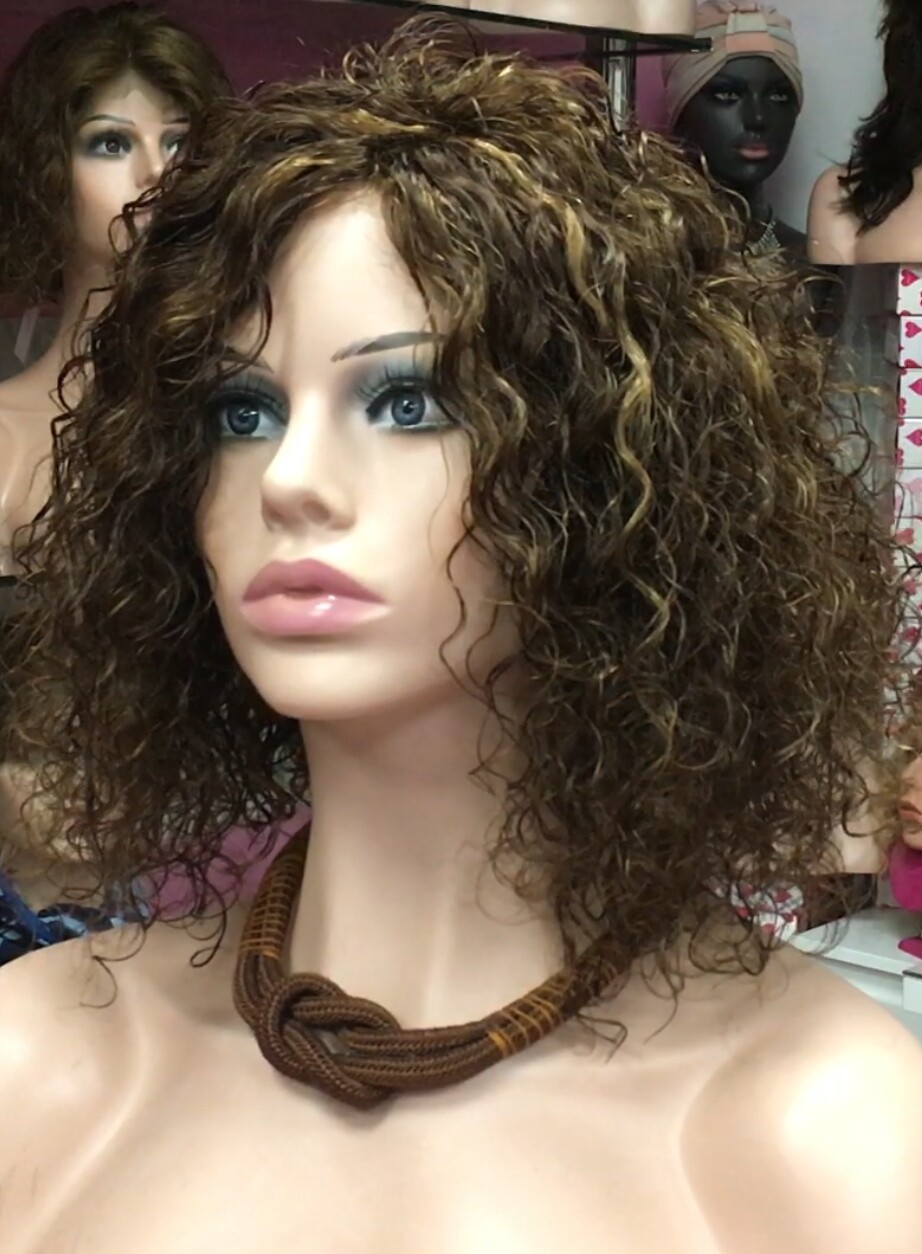 Peluca natural rizada NINA color 2h5 maquina