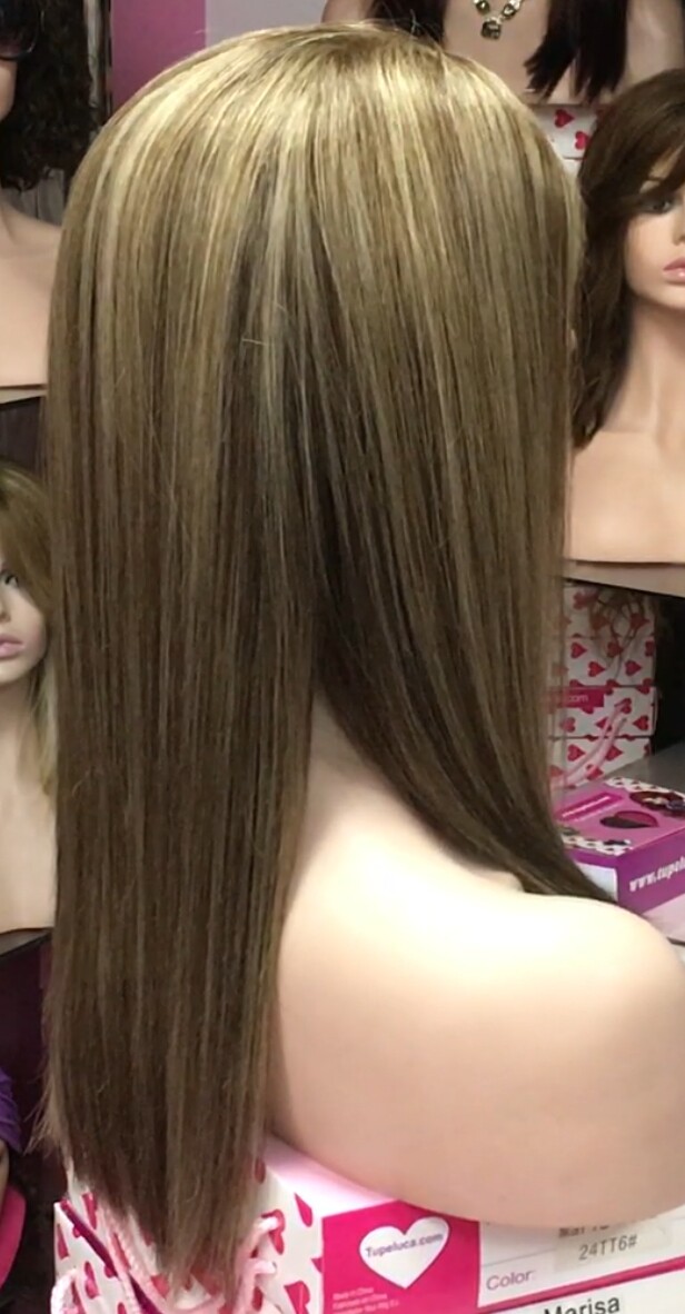 Peluca natural CLARA color 4H18 TOP de TUL transaprente efecto piel