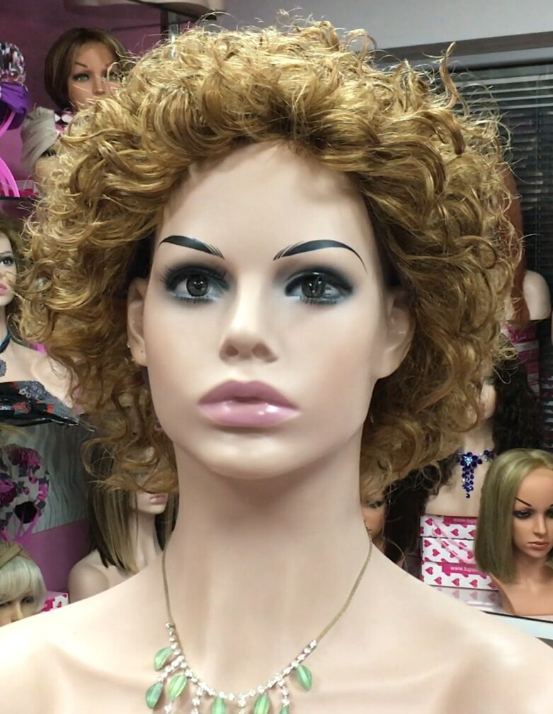 Peluca rizada natural DOLLY color 27