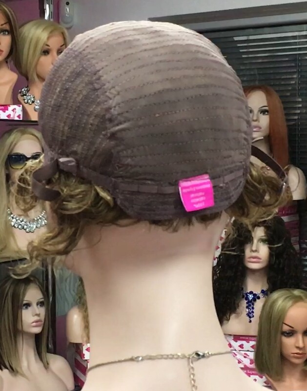 Peluca rizada natural DOLLY color 5h27 maquina
