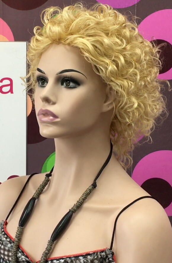 Peluca rizada natural DOLLY color 16h613