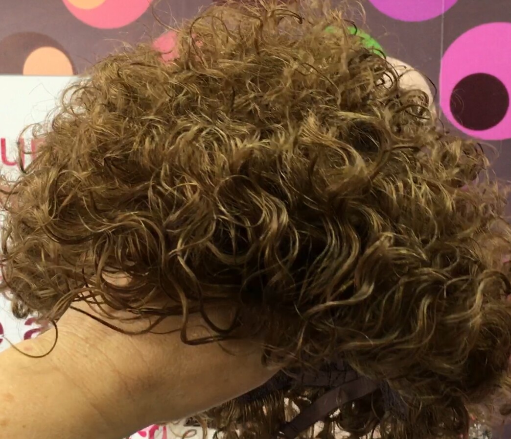 Peluca rizada natural DOLLY color 6