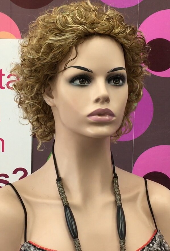 Peluca rizada natural DOLLY color 6h16h613h27