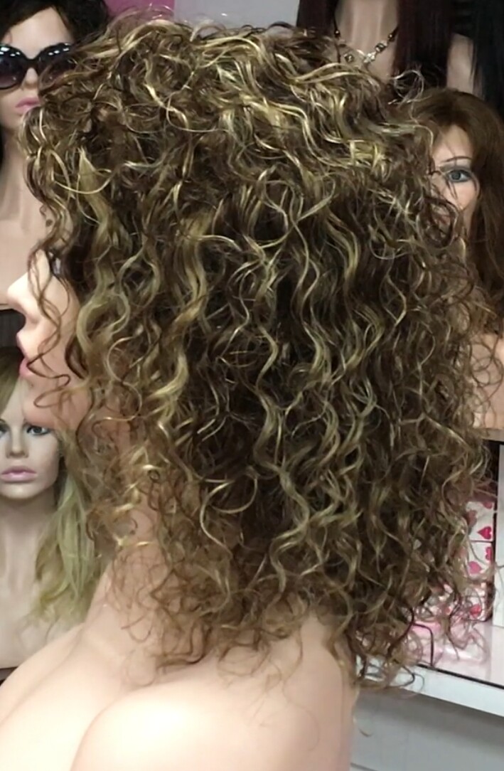 Peluca rizada natural NIRVANA color 4h16 confecc. maquina