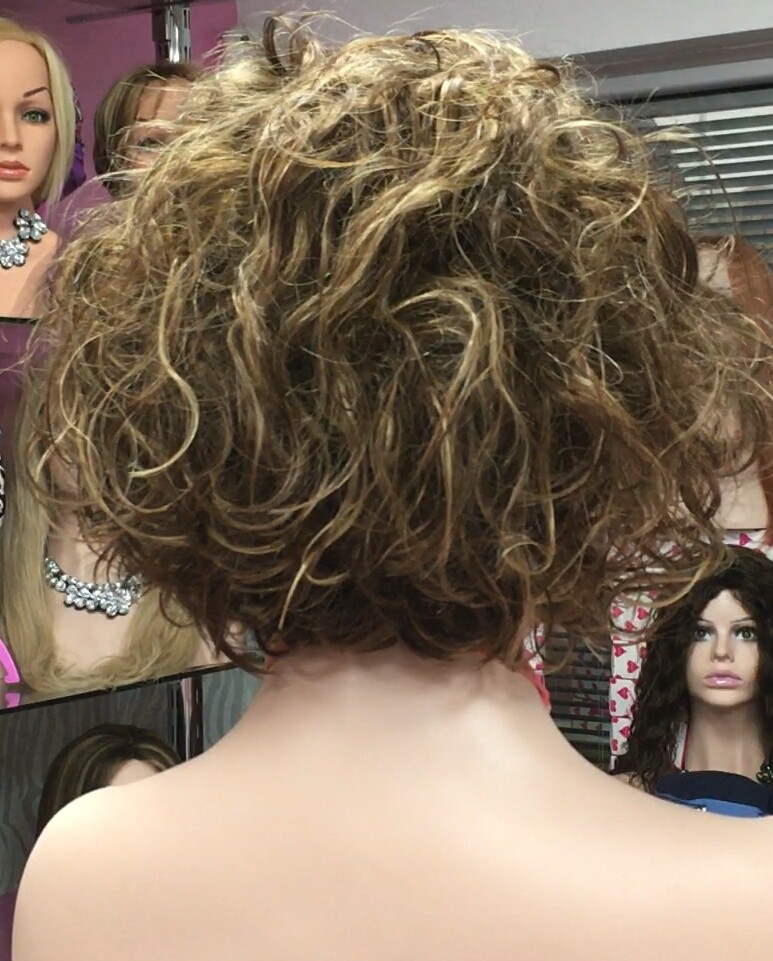 Peluca natural SOFIA-Difusor color 6.1 TOP TUL transparente