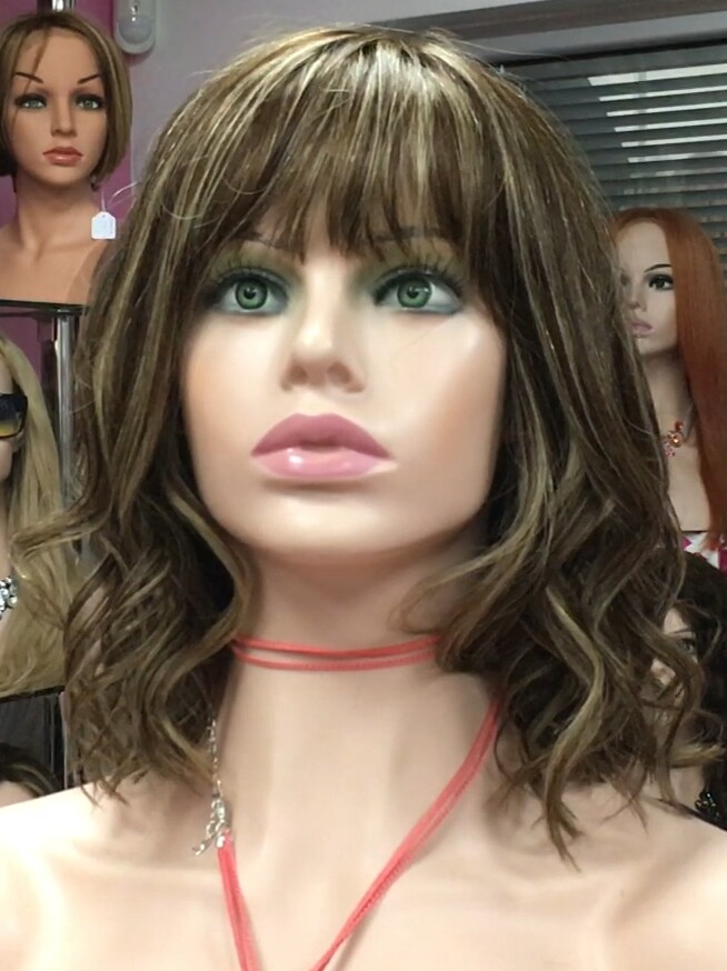 Peluca natural ZULHEMA- ONDAS color 4h18h4 conf.Maquina