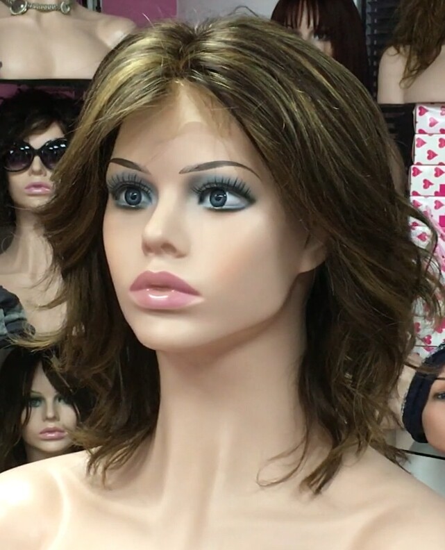 Peluca cabello natural WENDY color 2H6 raya de tul efecto piel transparente