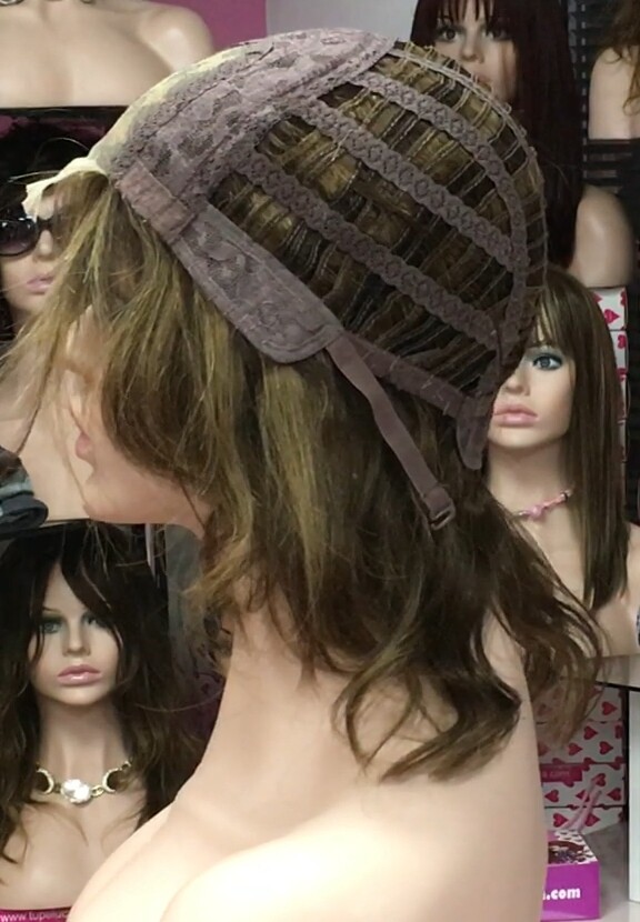 Peluca cabello natural WENDY color 2H6 raya de tul efecto piel transparente