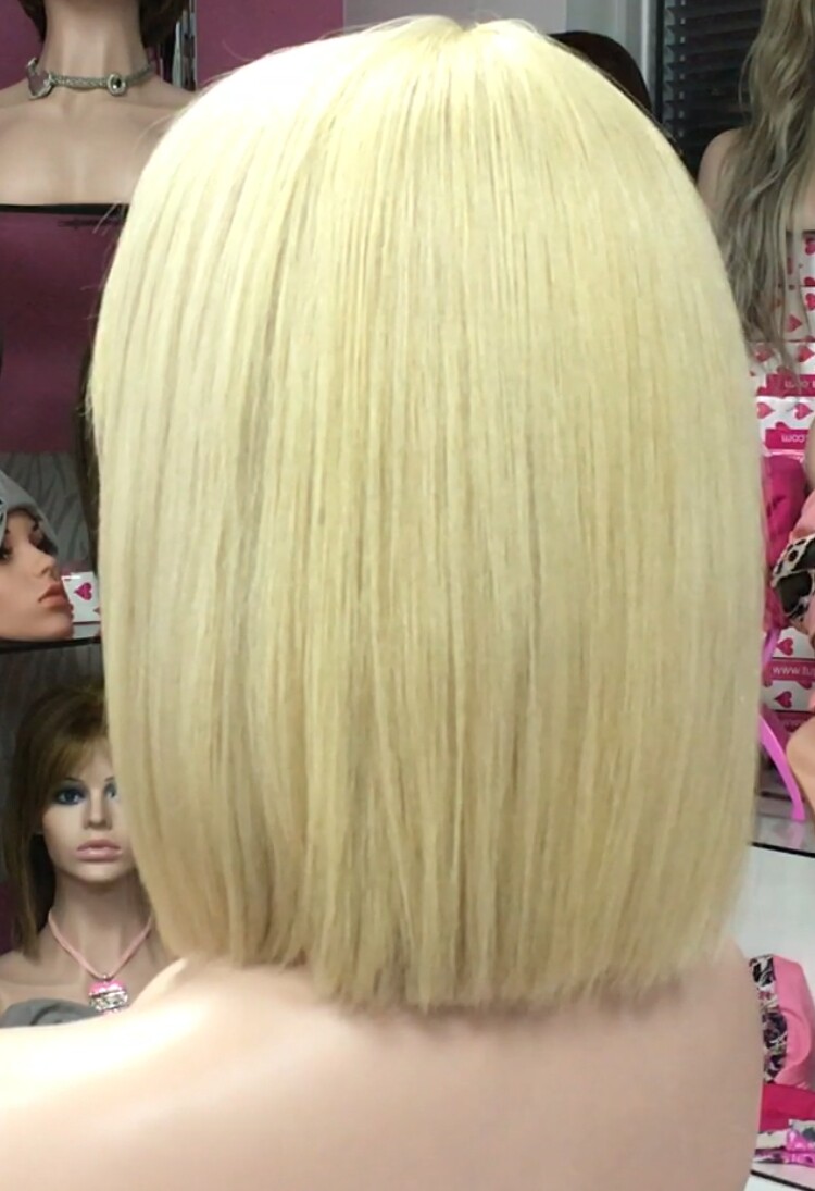 Peluca natural RAFAELLA color 613b Maquina