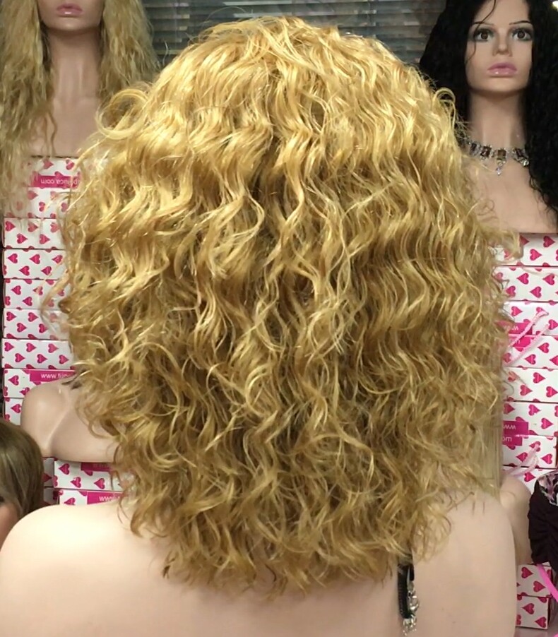 Peluca rizada natural CANDELARIA color  27 FRONTAL de Tul