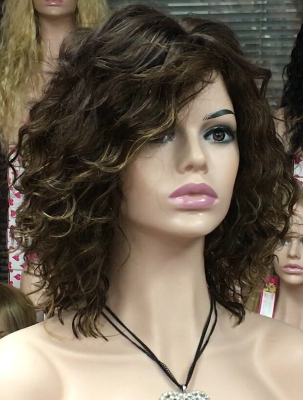 Peluca natural CANDELARIA color 4R4h27h4 RAYA TUL