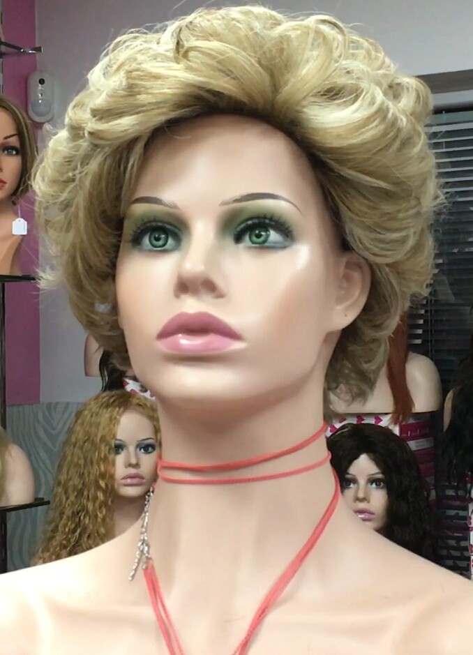 Peluca rizada natural YESSI color 18h613 plata