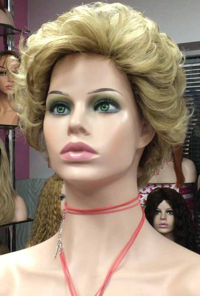 Peluca rizada natural YESSI color 8h613