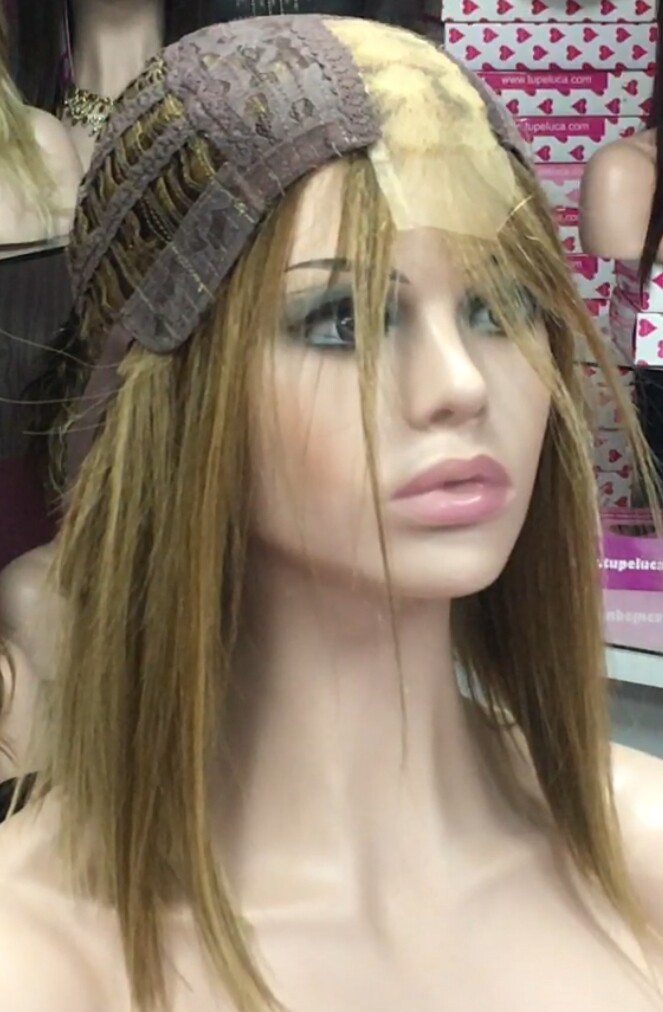 Peluca natural MELANIA color RAYA TUL 10h27