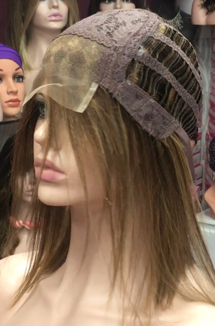 Peluca natural MELANIA color 4h27 frontal tul