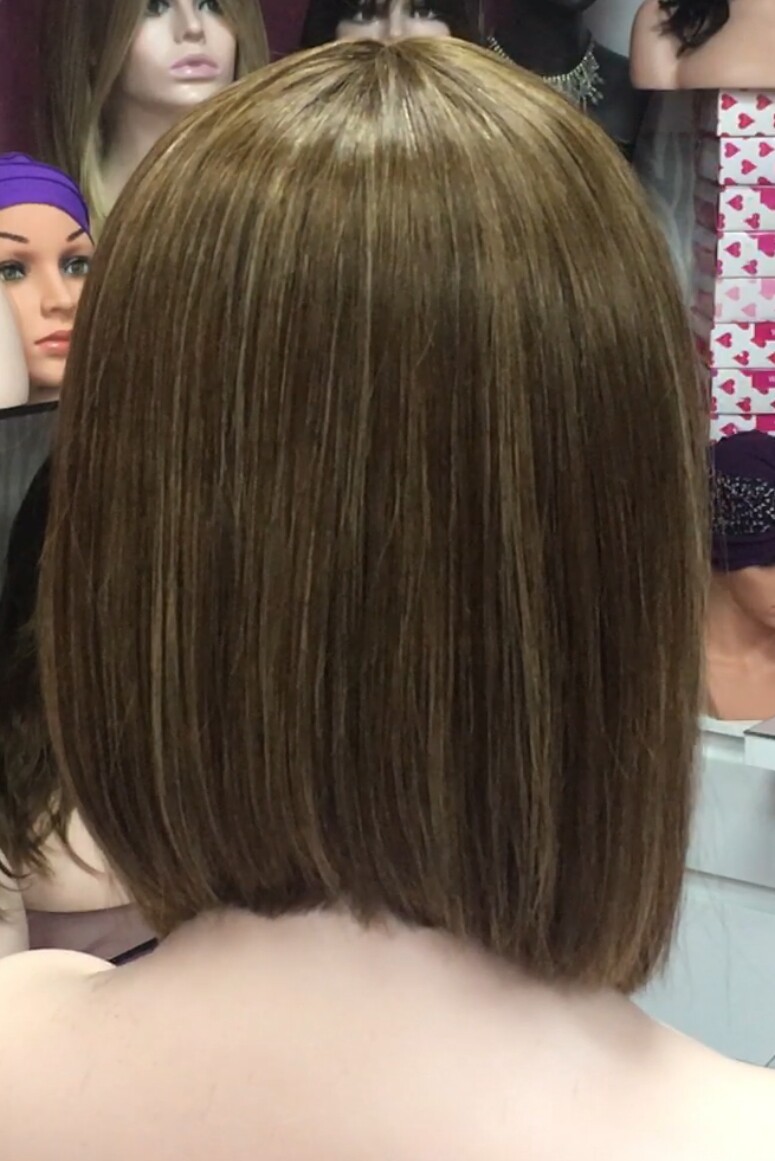 Peluca natural MINI MELANIA color 5h27 MAQUINA
