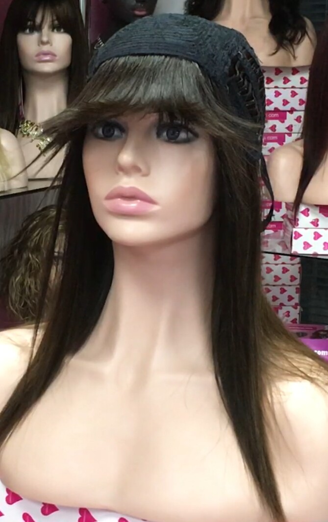 Peluca cabello natural VERONICA color 4T5 RAYA de TUL transparente efecto piel