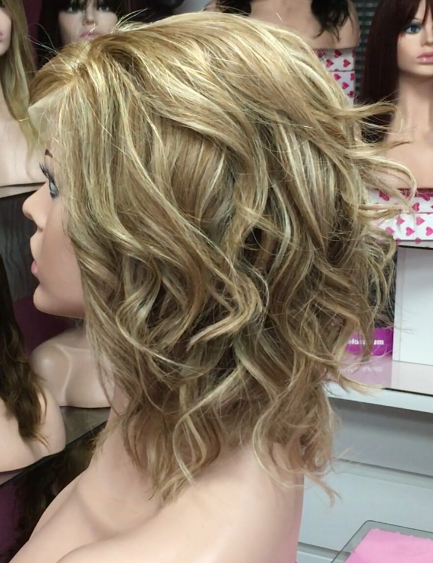 Peluca cabello natural Wendy- ONDAS color 6H613 RAYA DE TUL